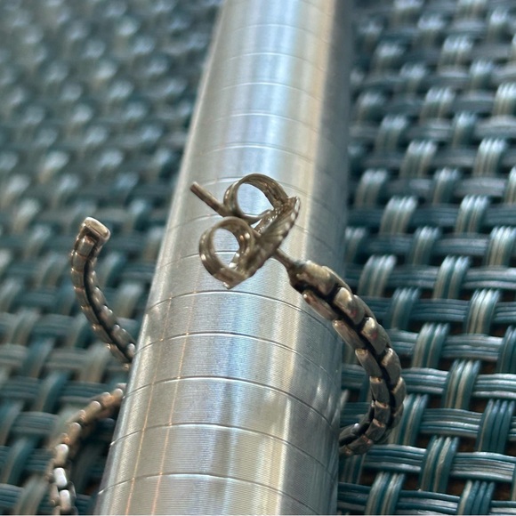 JAI by John Hardy Sterling Dangle Earrings - Picture 5 of 6